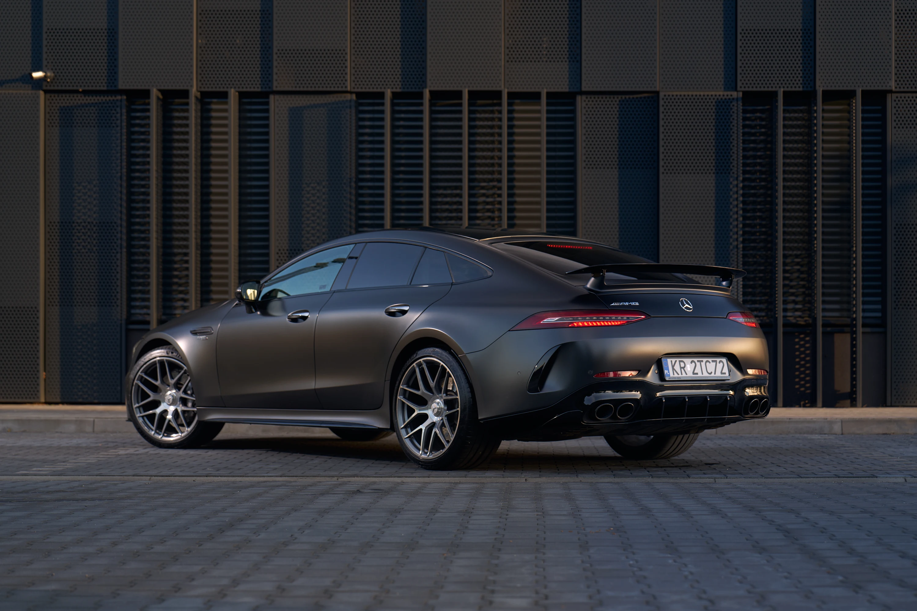 Zdjęcie samochodu do ogłoszenia otomoto