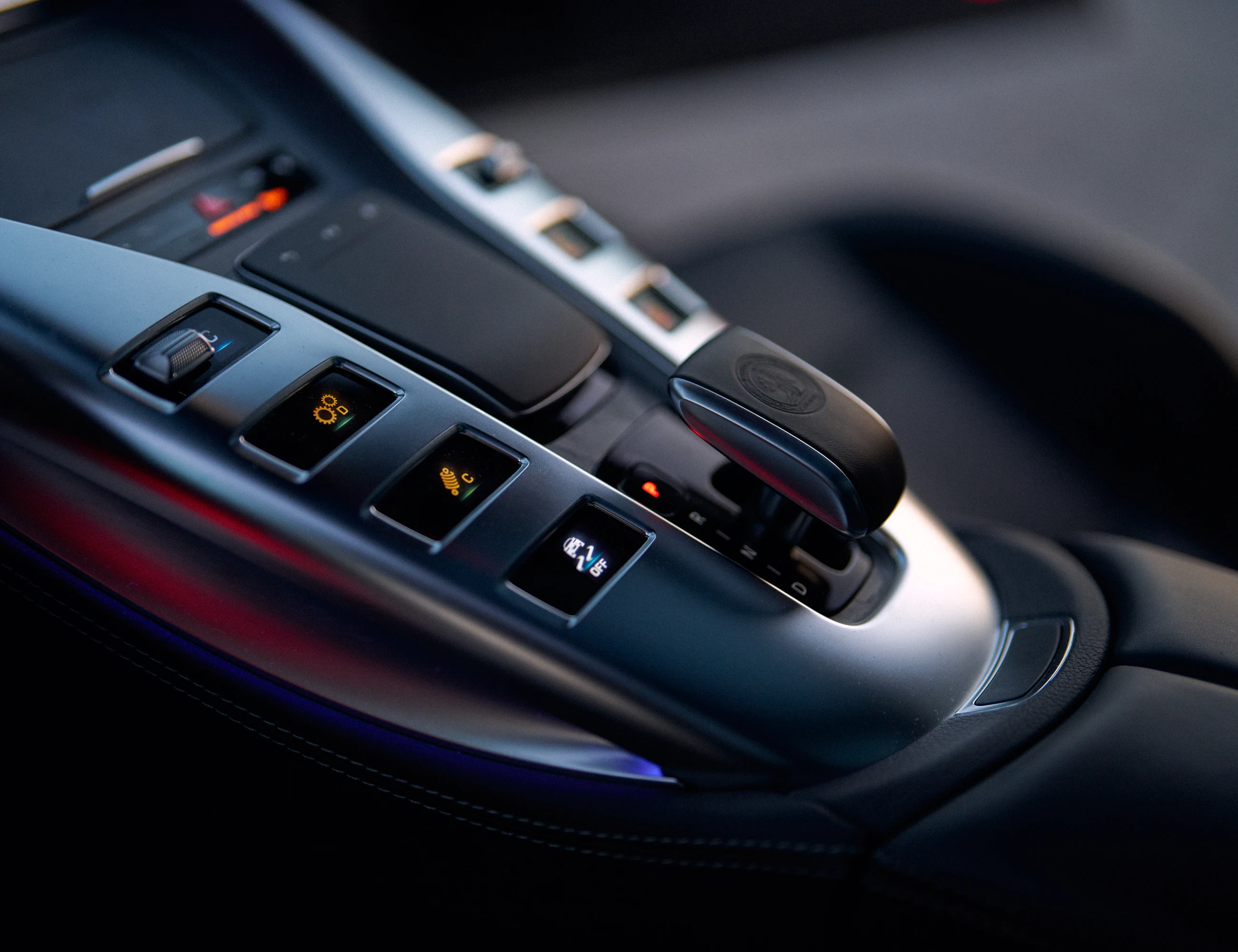 Sesja samochodu na sprzedaż - wnętrze - detal